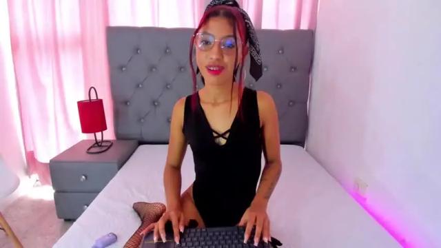 Image 12 of gisellparker01 Stream on Chaturbate on 13 months ago
