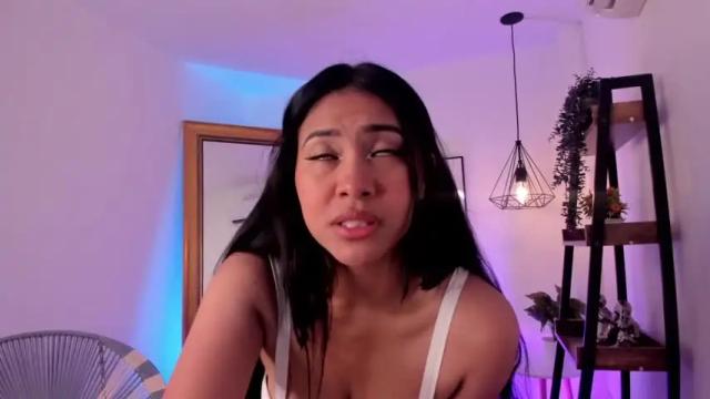 Image 2 of gislena Stream on Chaturbate on 20 months ago