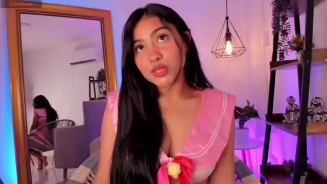 Image 7 of gislena Stream on Chaturbate on 19 months ago