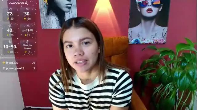 Image 3 of gissel_angel Stream on Chaturbate on 27 days ago