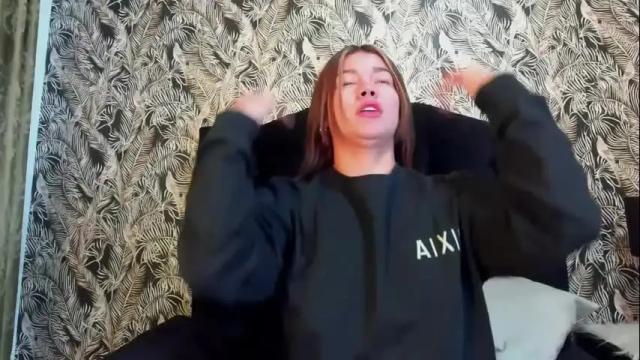 Image 10 of gissel_angel Stream on Chaturbate on 1 month ago