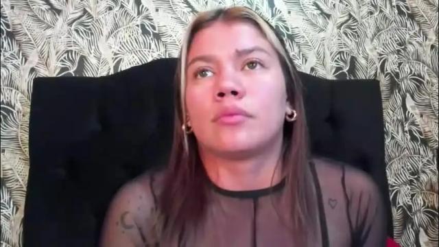 Image 10 of gissel_angel Stream on Chaturbate on 8 days ago