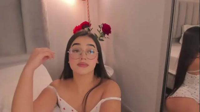 Image 8 of gisselle_palmer Stream on Chaturbate on 1 month ago