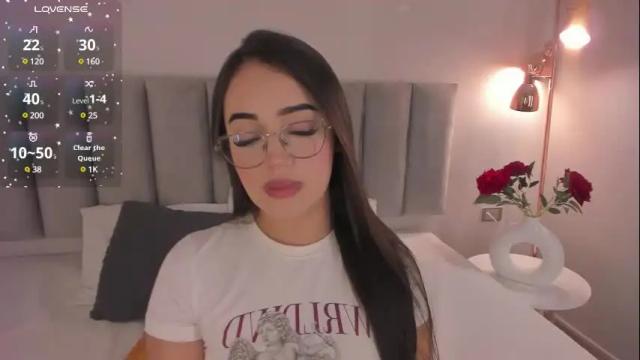 Image 2 of gisselle_palmer Stream on Chaturbate on 25 days ago
