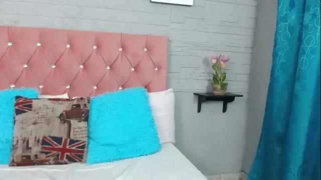 Image 10 of gissellsaenz Stream on Chaturbate on 6 days ago