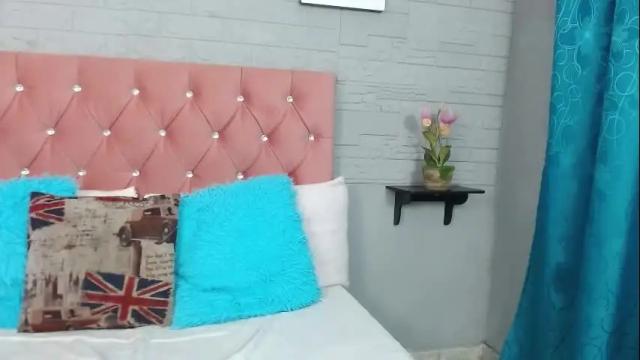 Image 11 of gissellsaenz Stream on Chaturbate on 6 days ago