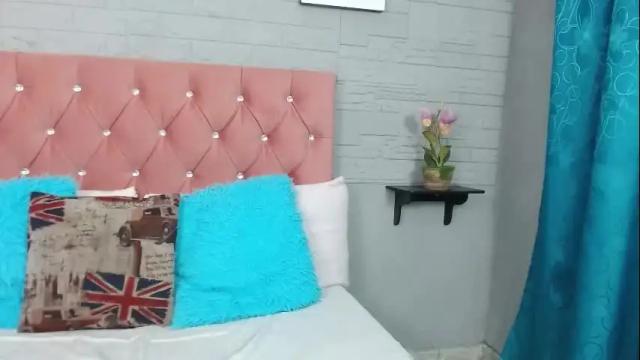 Image 12 of gissellsaenz Stream on Chaturbate on 6 days ago