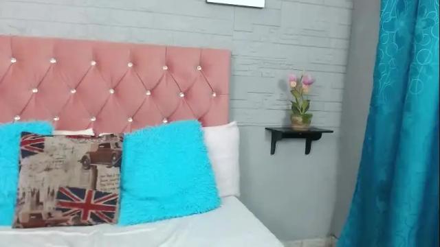Image 6 of gissellsaenz Stream on Chaturbate on 6 days ago