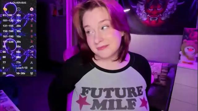 Image 4 of gitera_ Stream on Chaturbate on 2 months ago