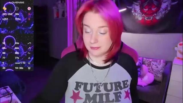 Image 3 of gitera_ Stream on Chaturbate on 1 month ago