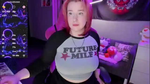 Image 7 of gitera_ Stream on Chaturbate on 26 days ago