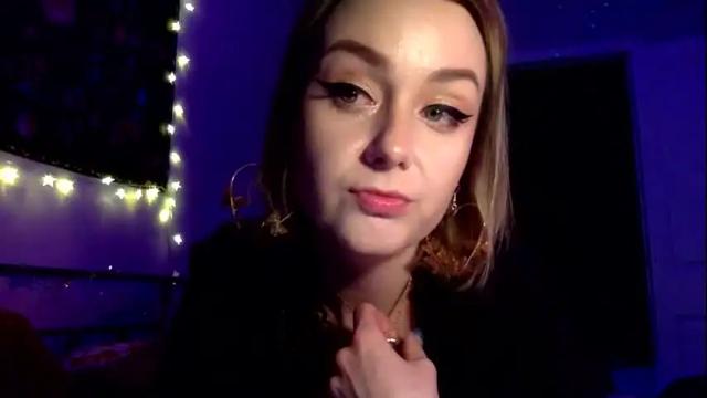 Image 10 of givemesweetdreams Stream on Chaturbate on 12 months ago