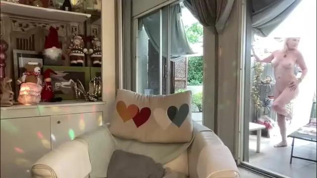 Thumbnail 3, gl1tter_barbie's Stream at Chaturbate, 3 days ago