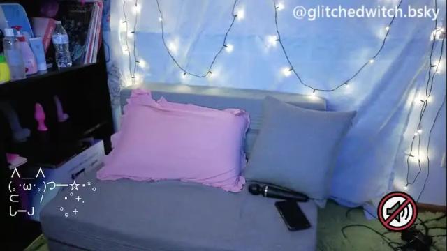 Image 11 of glitchwitch Stream on Chaturbate on 1 month ago