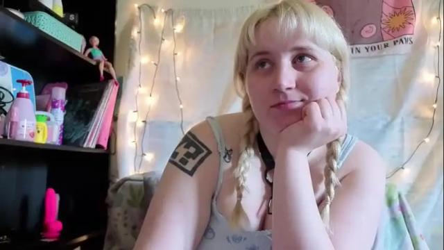 Thumbnail 1, glitchwitch's Stream at Chaturbate, 1 month ago