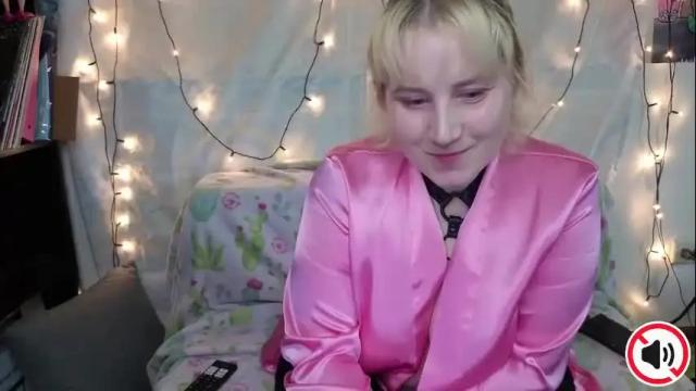 Image 4 of glitchwitch Stream on Chaturbate on 1 month ago