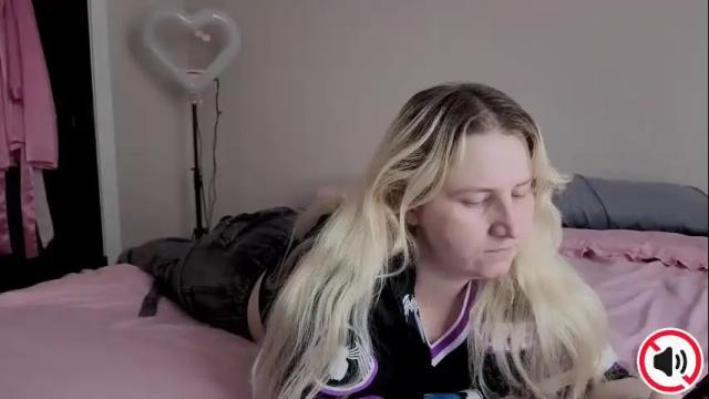 Thumbnail 1, glitchwitch's Stream at Chaturbate, 1 month ago