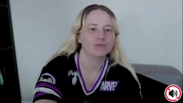 Image 10 of glitchwitch Stream on Chaturbate on 1 month ago