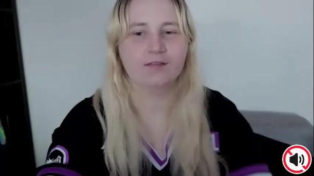 Image 8 of glitchwitch Stream on Chaturbate on 1 month ago