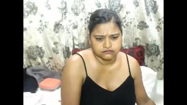 Image 3 of glitter_candy Stream on Chaturbate on 1 month ago