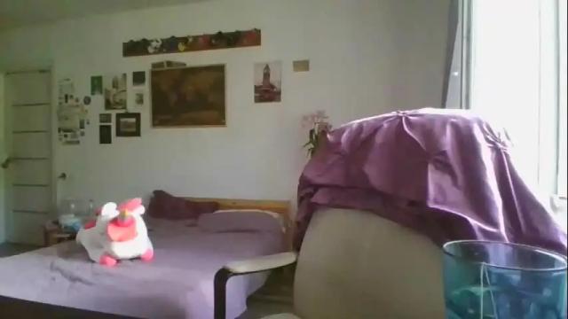 Image 4 of glitter_doll Stream on Chaturbate on 26 days ago