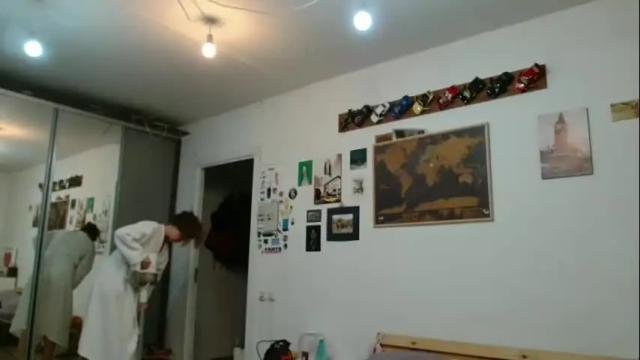 Image 6 of glitter_doll Stream on Chaturbate on 3 days ago