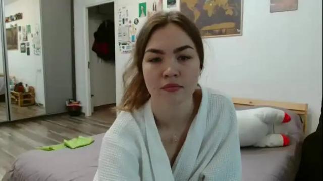 Image 7 of glitter_doll Stream on Chaturbate on 3 days ago