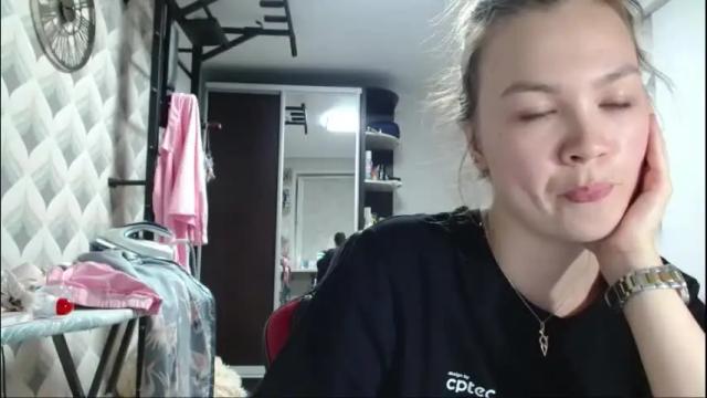 Thumbnail 3, glitter_doll's Stream at Chaturbate, 3 months ago