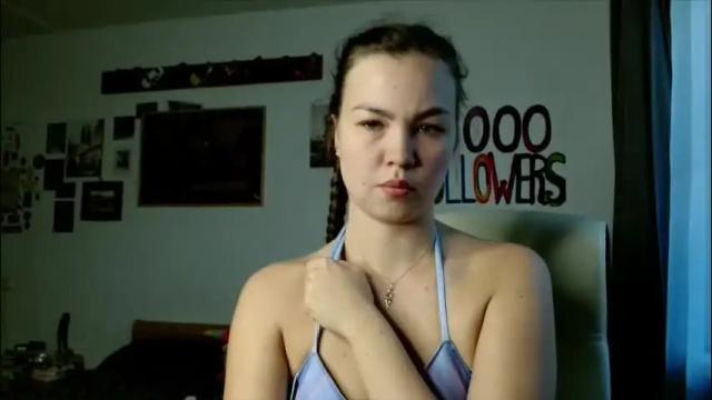 Image 6 of glitter_doll Stream on Chaturbate on 25 days ago