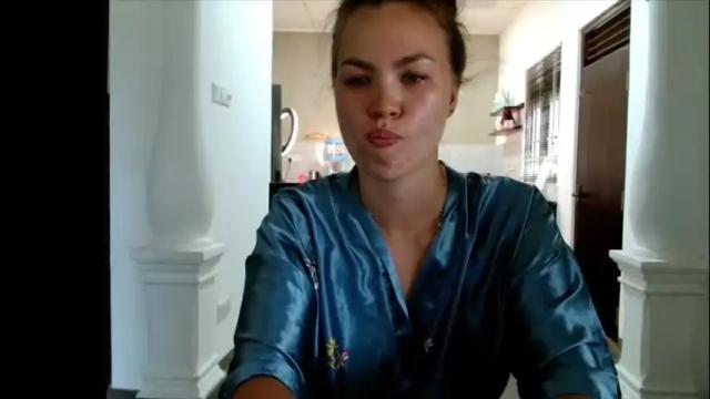 Image 11 of glitter_doll Stream on Chaturbate on 19 hours ago