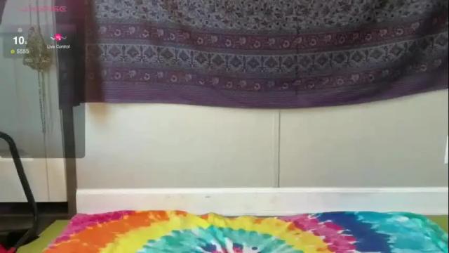 Image 4 of glitterkitty_108 Stream on Chaturbate on 25 days ago