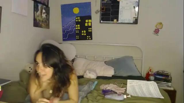 Image 10 of glitterspace Stream on Chaturbate on 7 months ago