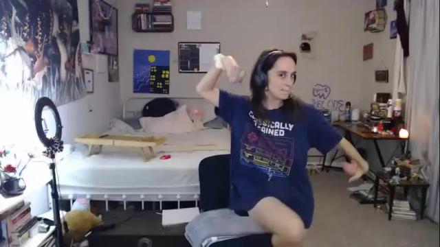 Image 11 of glitterspace Stream on Chaturbate on 7 months ago