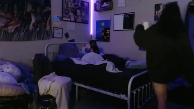 Thumbnail 1, glitterspace's Stream at Chaturbate, 3 days ago