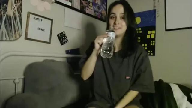 Image 7 of glitterspace Stream on Chaturbate on 4 days ago