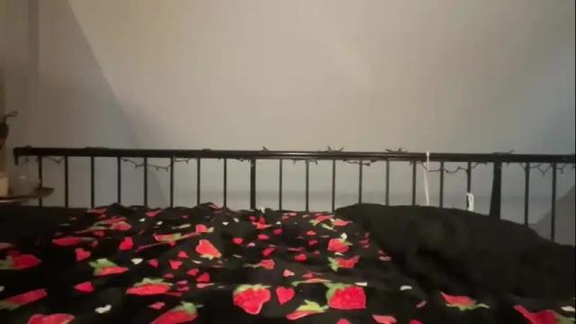 Image 2 of globberton Stream on Chaturbate on 2 months ago