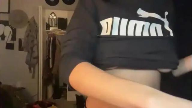 Image 3 of globberton Stream on Chaturbate on 1 day ago