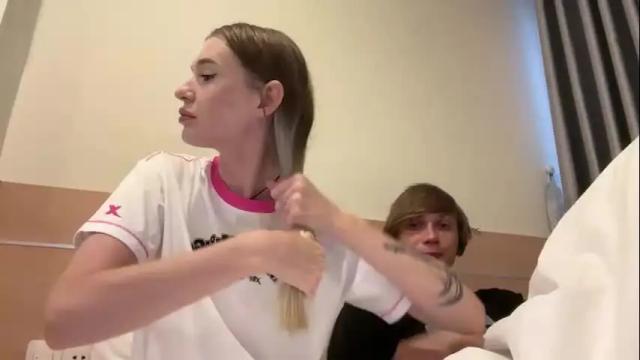 Image 11 of glockoffrog Stream on Chaturbate on 9 months ago