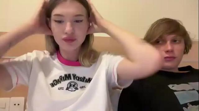 Image 7 of glockoffrog Stream on Chaturbate on 9 months ago