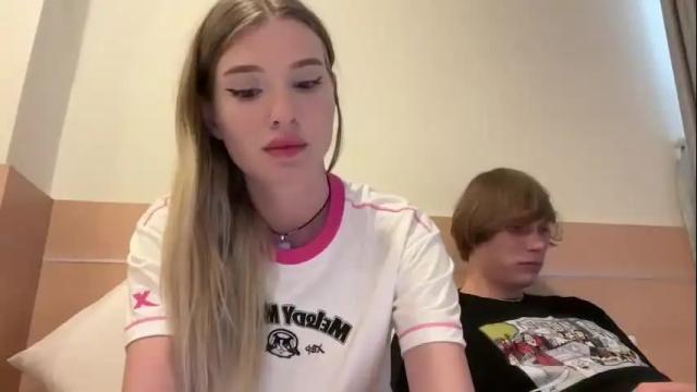 Image 6 of glockoffrog Stream on Chaturbate on 9 months ago