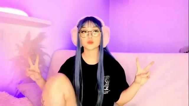 Image 2 of gloomydoll Stream on Chaturbate on 1 month ago