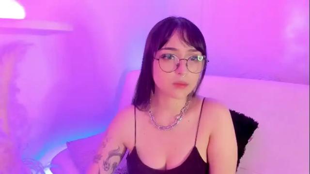 Image 6 of gloomydoll Stream on Chaturbate on 12 days ago