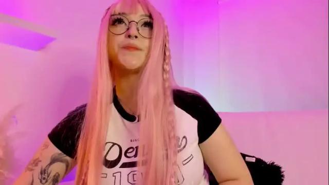 Image 2 of gloomydoll Stream on Chaturbate on 1 month ago
