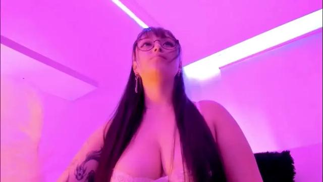 Image 10 of gloomydoll Stream on Chaturbate on 1 month ago