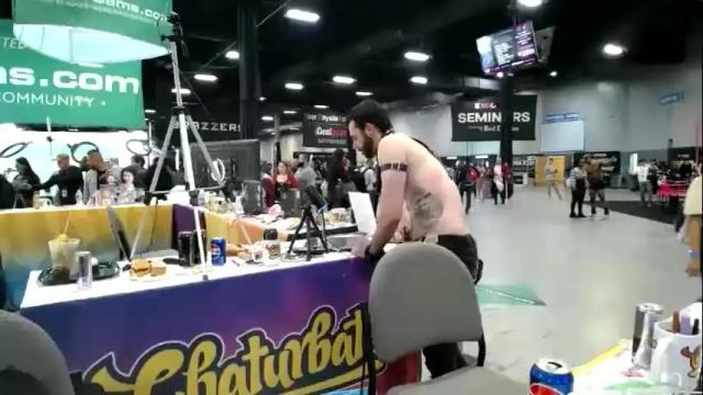 Image 11 of gloomykitti Stream on Chaturbate on 19 months ago