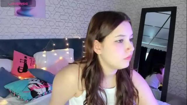 Image 6 of gloria_daniel Stream on Chaturbate on 27 days ago