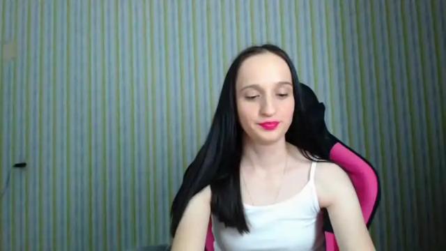 Image 4 of gloria_love7 Stream on Chaturbate on 17 months ago