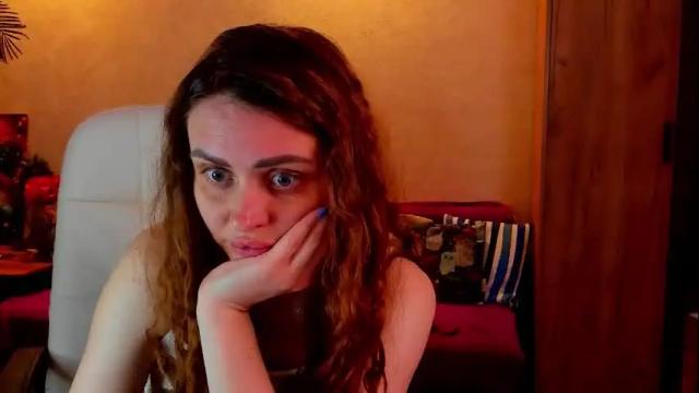 Image 12 of gloria_wood Stream on Chaturbate on 1 month ago