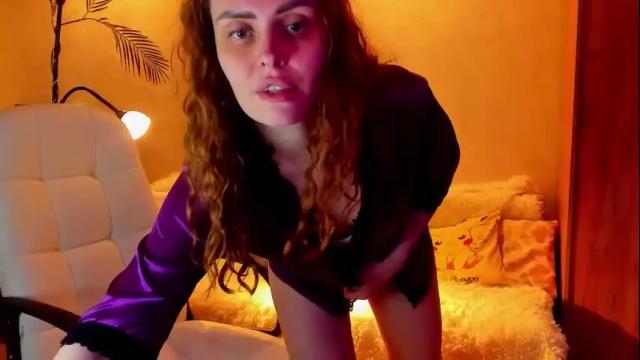 Image 6 of gloria_wood Stream on Chaturbate on 1 month ago