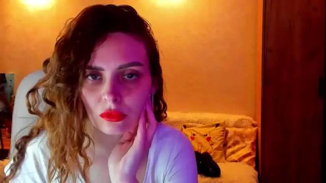 Image 2 of gloria_wood Stream on Chaturbate on 1 month ago